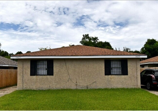 Building Photo - 14031 Linden St