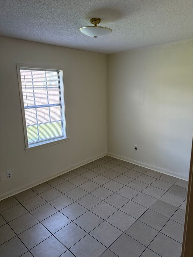 Photo - 6009 Quail Ridge