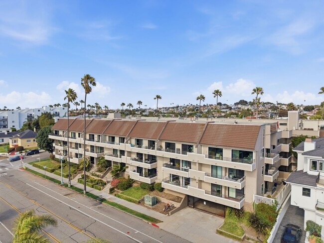 700 Esplanade