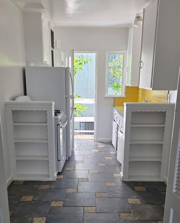 Photo - 608 S Burnside Ave Unit 608-2