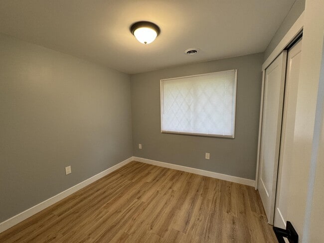 Photo - 62 Golden Rod Ln