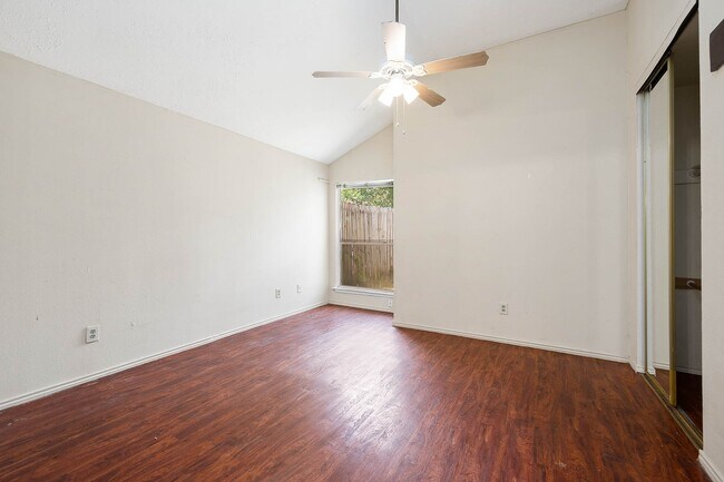 Photo - 11918 Westwold Dr