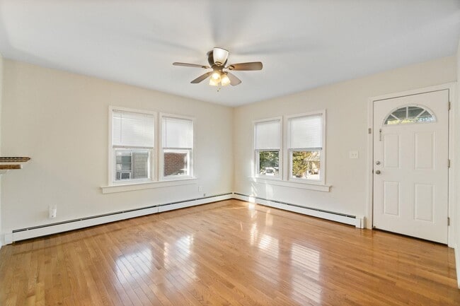 Photo - 15 Vine St