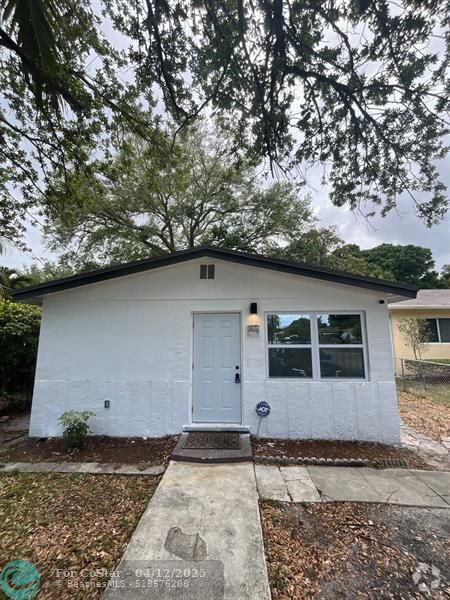 Building Photo - 519 NW 12th Ave Rental