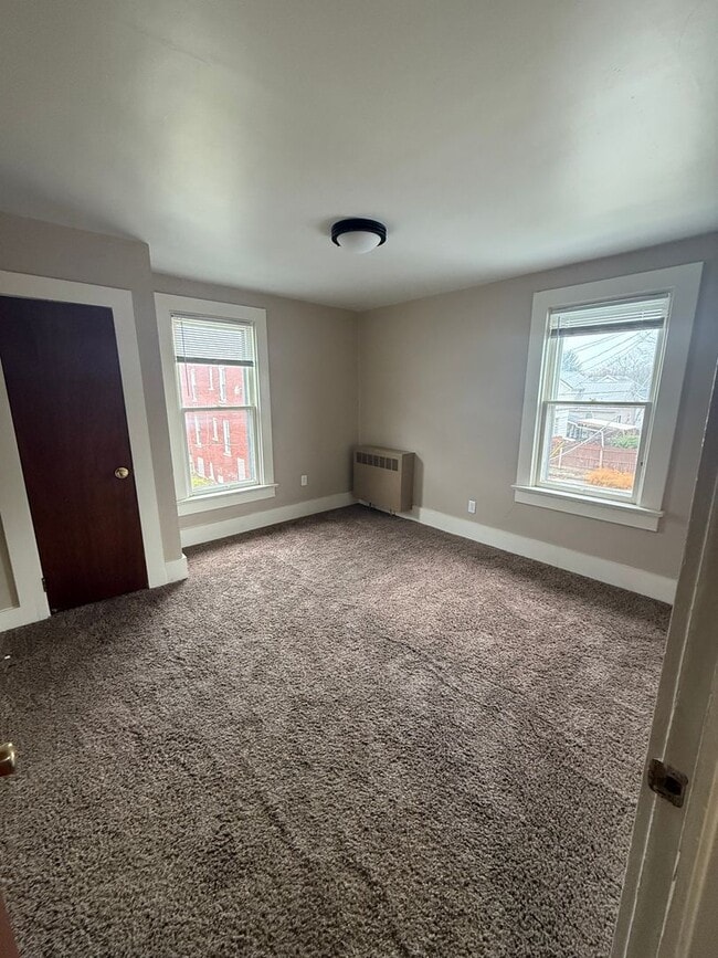 Photo - 1209 St Marys Ave Unit 4