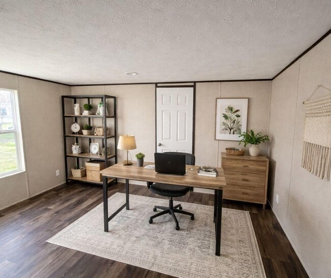 Photo - 48 Tower Manor Dr