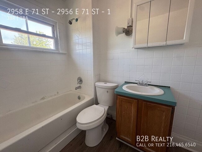 Photo - 2958 E 71st St Unit 1