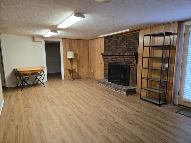 Photo - 3339 Sanford Dr