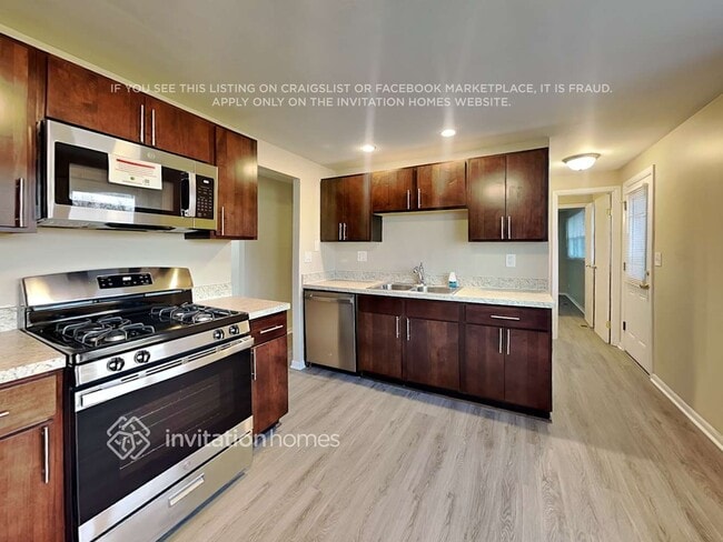 Photo - 800 S Cedarcrest Dr