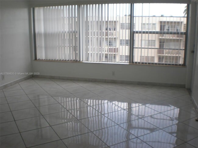 Photo - 1460 NE 169th St Condo Unit 310