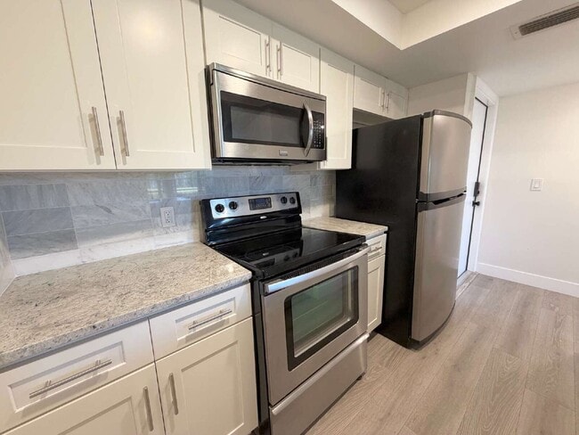 Photo - 2618 Cove Cay Dr