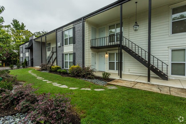 The Residence - Bldg 25