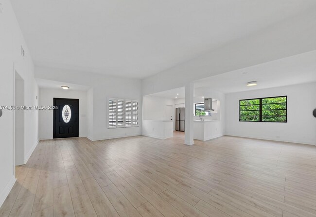 Photo - 7525 Adventure Ave