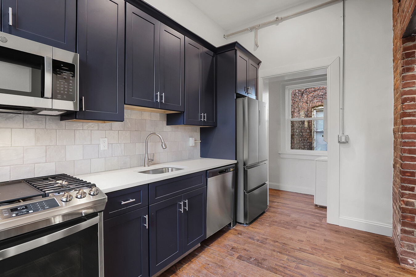 Photo - 57 Trumbull St