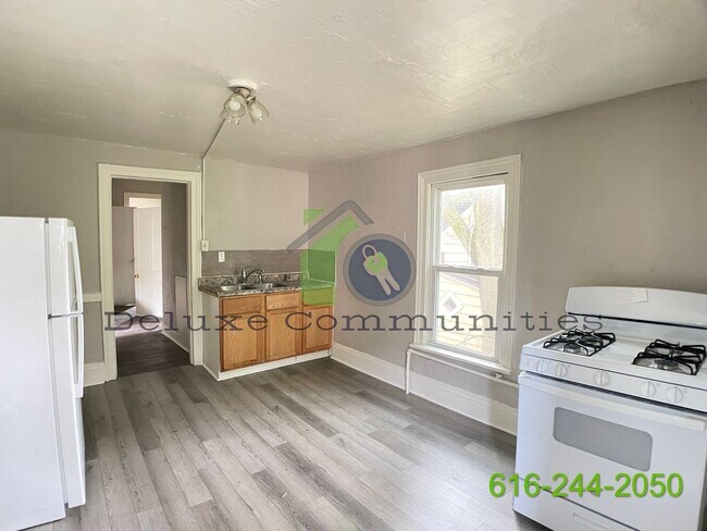 Photo - 155 National Ave NW Unit 2