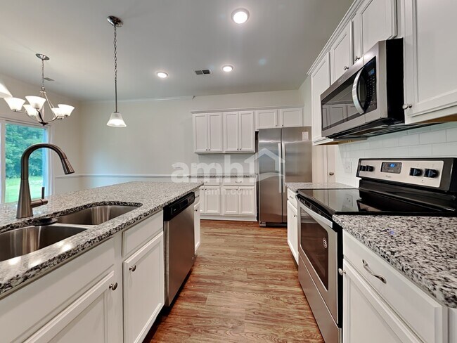 Photo - 445 Brookgreen Dr