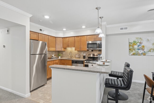 The Cambridge - 2BR, 1BA - 1,000SF - Kitchen