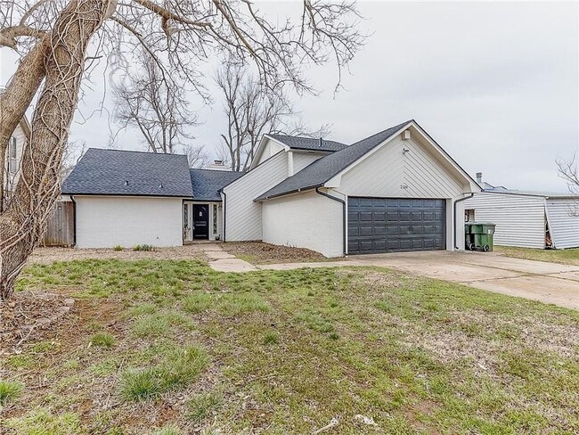 Photo - PRELEASING (3) Bed/(2) Bath Recent Remod in East Norman Early June!