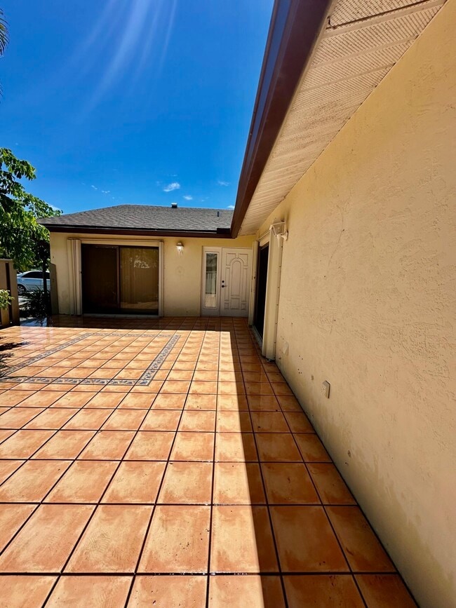 Photo - 8076 Ambach Way