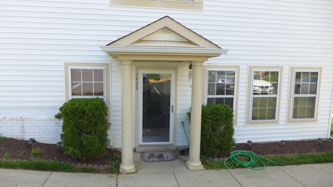 Photo - 2 Bed/2 Bath Condo in Crofton for Rent!