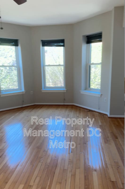 Photo - 1931 17th St NW Unidad #302