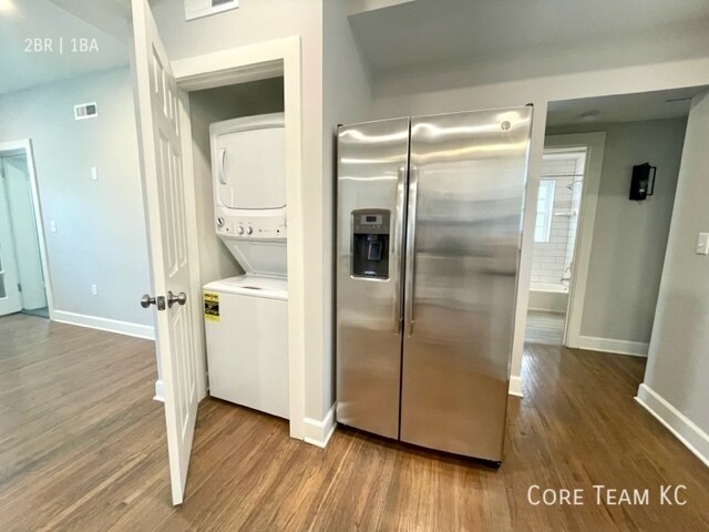 Photo - 920 Ward Pkwy Unidad 8