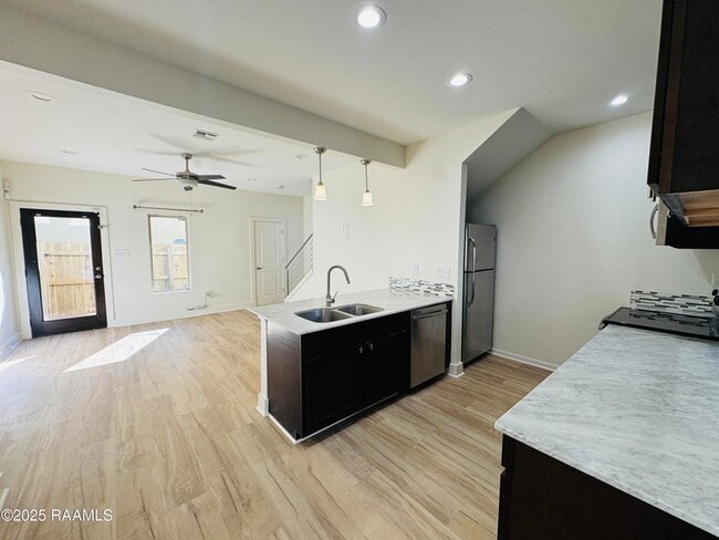 Photo - 113 Bayou St