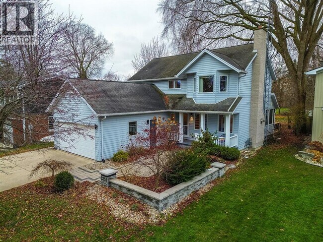 Photo - 3251 Devonshire Rd