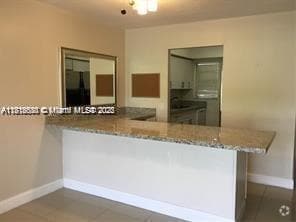 Building Photo - 2431 SW 82nd Ave Unit 103 Rental
