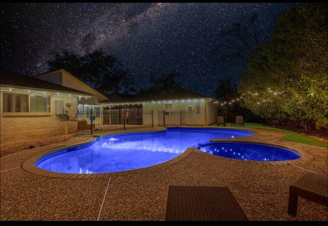 Photo - 3107 Cherry Creek Dr