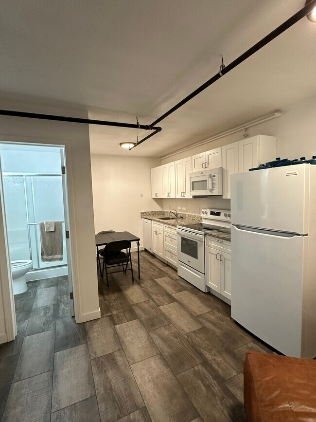 Photo - 1120 Montana St Unit Apt 41