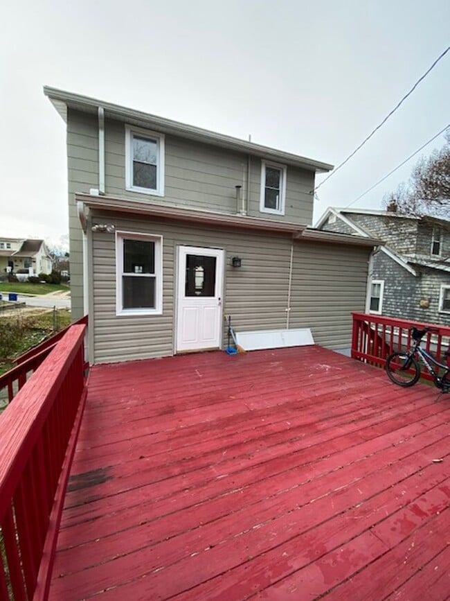 Photo - Gorgeous Parkville 3bd/3ba with 4th bd in Fin Bsmt. CAC! W/D! More! Available 5/15