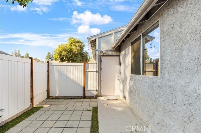 Photo - 15549 Ludlow St