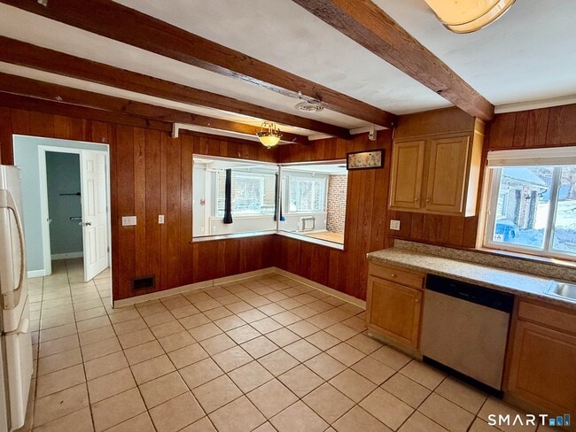 Photo - 25 Plymouth Rd