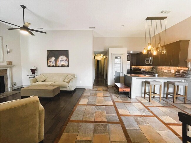 Photo - 9602 Top Gallant Ct