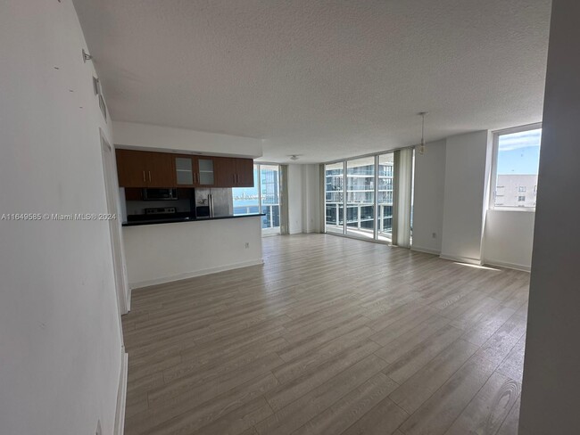 Photo - 601 NE 23rd St Condominio Unidad 1603