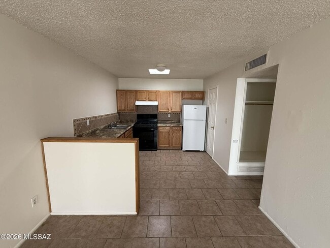 Photo - 5425 E 30th St Unit 2
