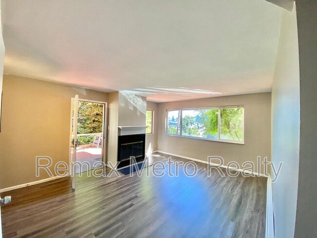 Building Photo - 512 Galer St Unit 1