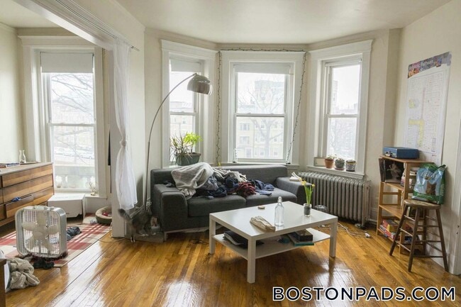 Photo - 1334 Commonwealth Ave Unidad 15