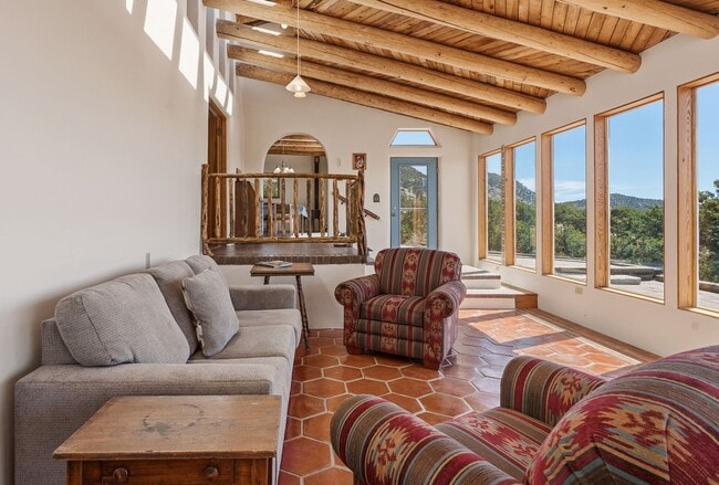Photo - Enchanting Country Adobe