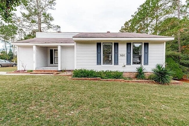 Building Photo - 141 Windmill Orchard Rd