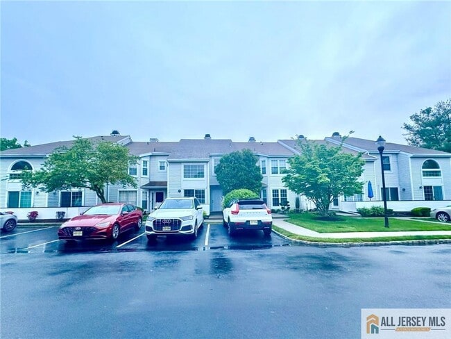 Photo - 16 Gerard Pl