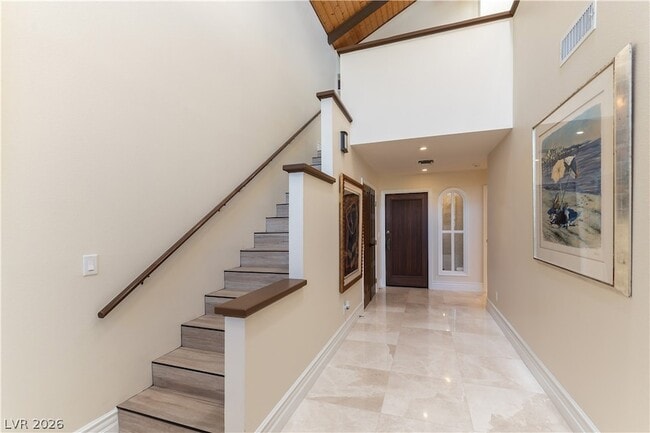 Photo - 2845 Queens Courtyard Dr