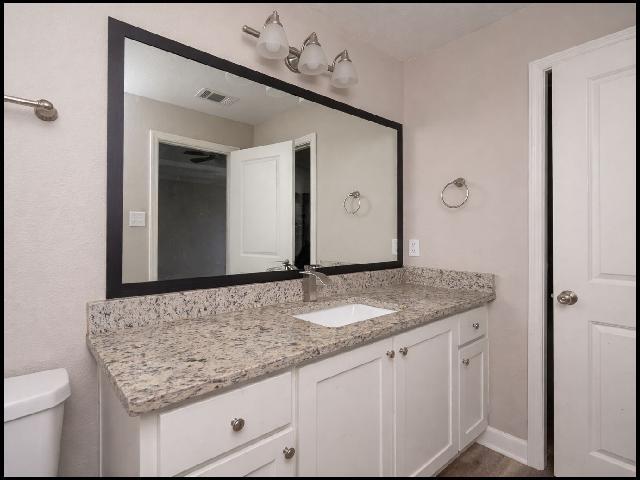 Photo - 209 Sparrow Rd
