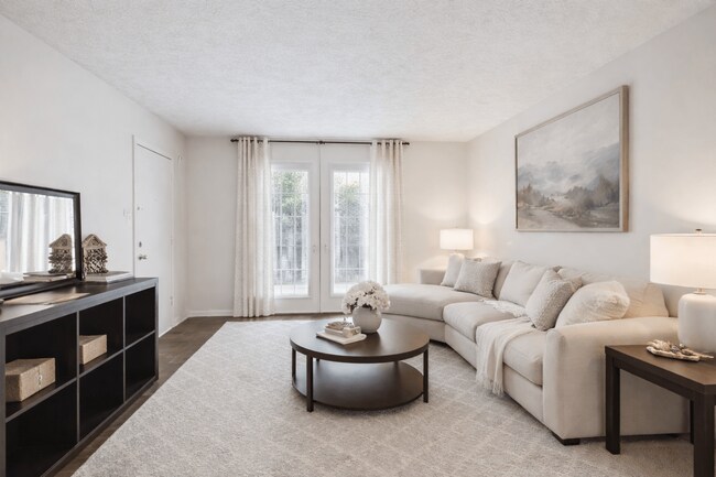 Photo - Emerald Pointe