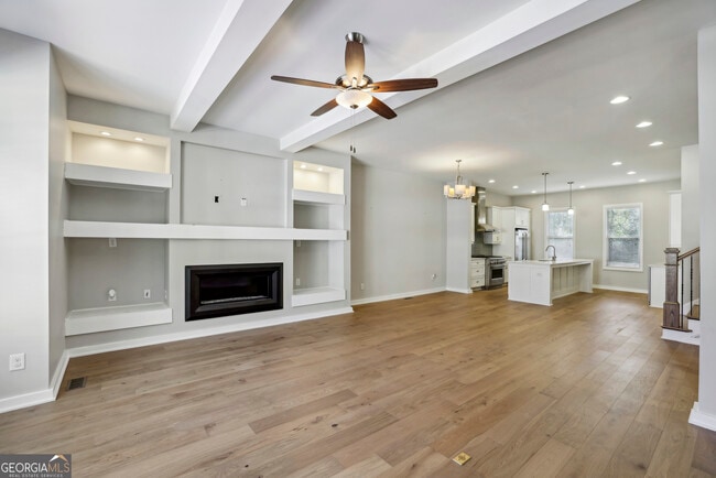Photo - 827 Canterbury Rd NE Townhome