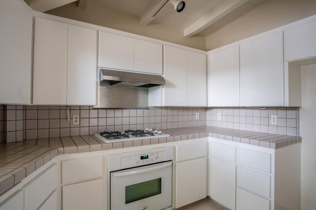 Photo - Charming 3 Bedroom, 2 Bathroom Home in Quiet Seaside Cul-de-sac