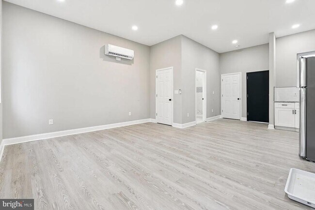 Photo - 916 N Arlington Ave Unit 3