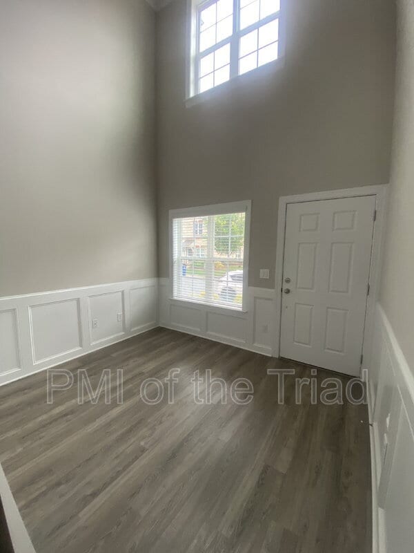Building Photo - 832 Silver Leaf Dr Rental