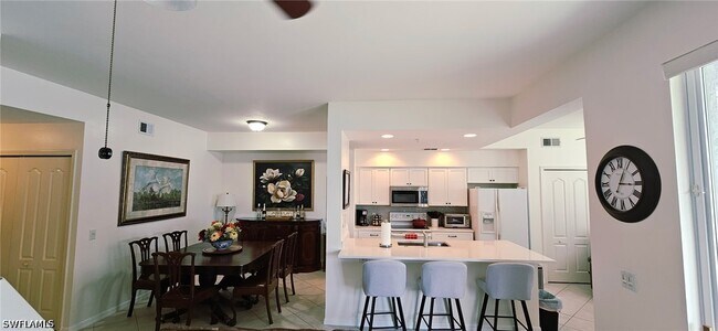 Photo - 16615 Lake Cir Dr Unit 427